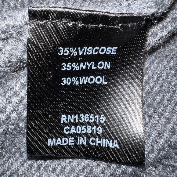 One Grey Day Los Angeles Key Hole Wool Blend Sweater - Picture 6 of 8